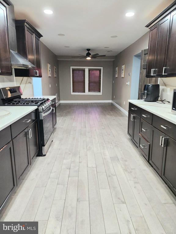 Building Photo - 210 White Horse Pike Unit 2ND FLOOR