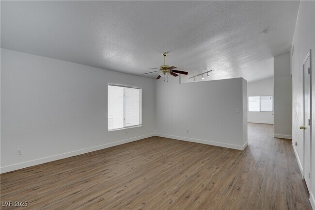 Photo - 10046 Catseye Cove Ct