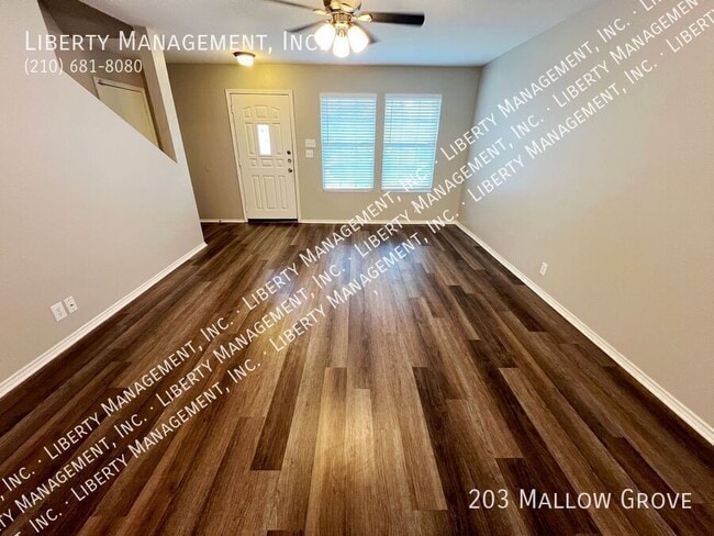 Photo - 203 Mallow Grove