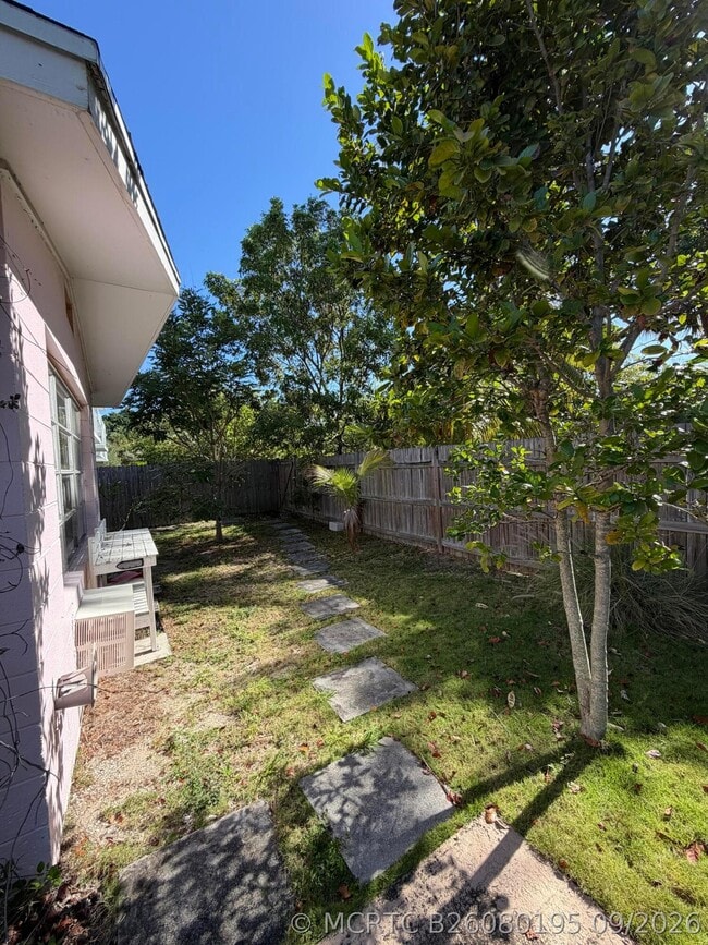 5806 N Flagler Dr