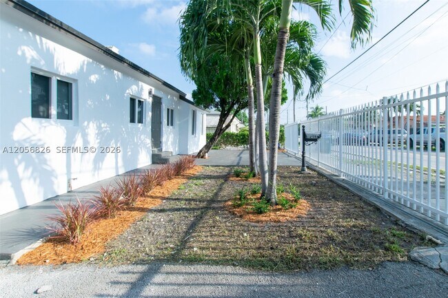 Photo - 2324 NW 14th Ave