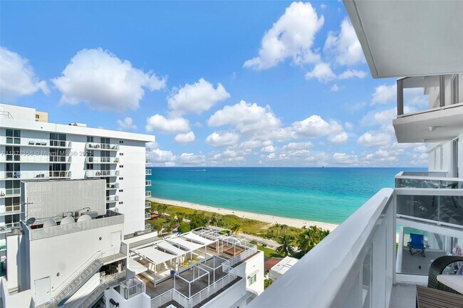 Photo - 2401 Collins Ave Unidad 1711