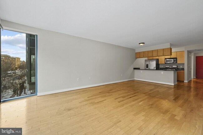 Photo - 1117 10th St NW Unit 302