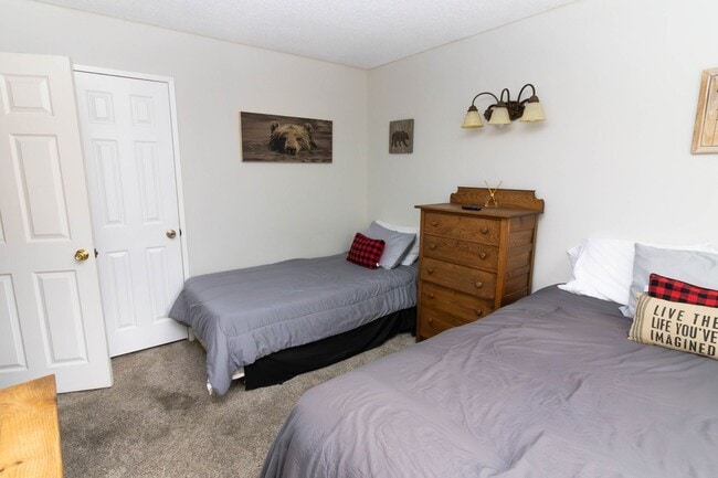 Photo - 3 Bedroom 2 Bathroom Condo in Big Bear Lake