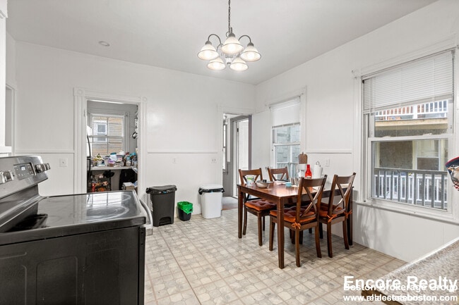 Photo - 78 Hillside St Unit 3