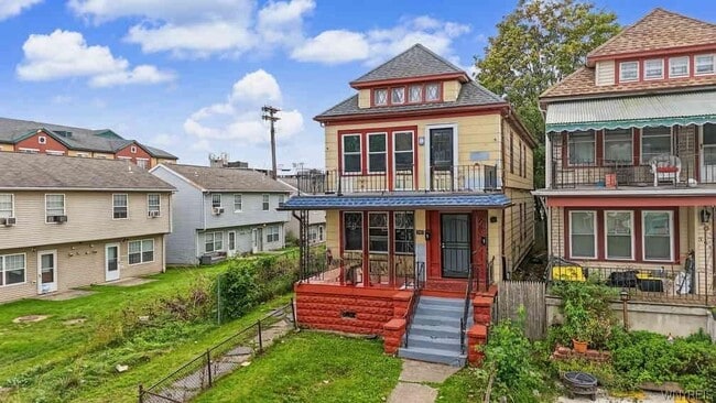 392 Busti Ave