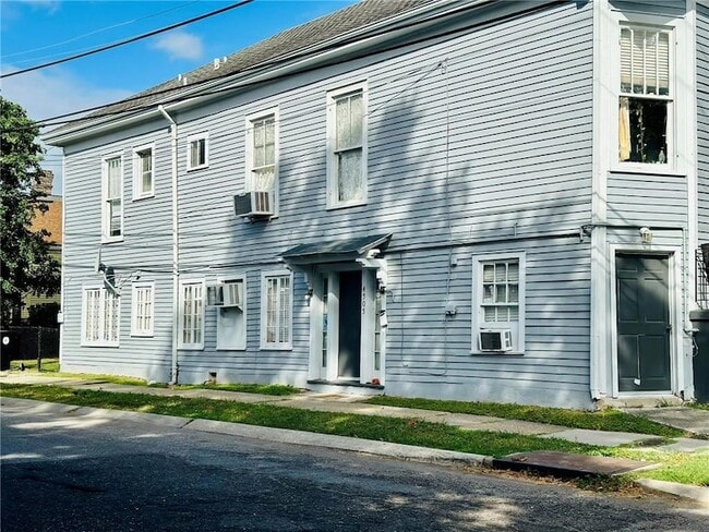 2300 Jena St Unit B