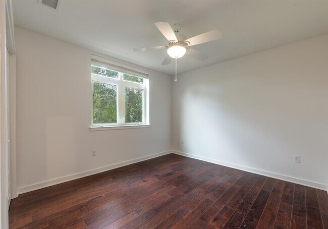 Photo - 6700 Menchaca Rd Unidad 20