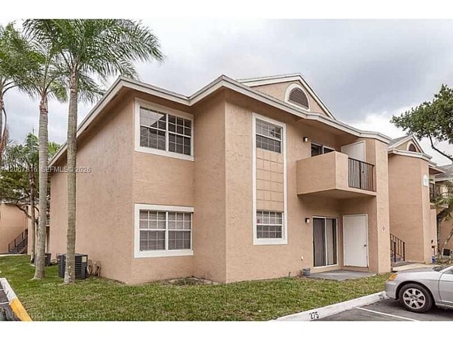 Photo - 2091 NW 96th Terrace Unidad 13M