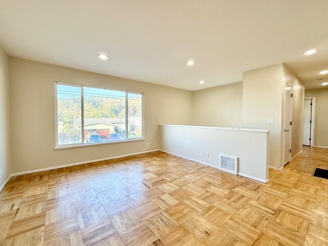 Photo - Coastal 3-Bed/2-Bath Home with Ocean View! ***PLEASE READ DESCRIPTION***