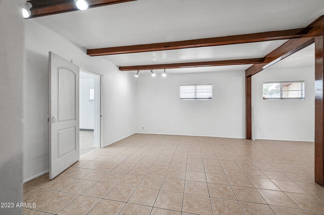 Photo - 4518 N 9th Ave