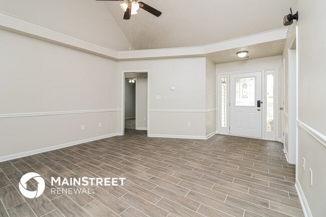 Photo - 80 Lark Rd