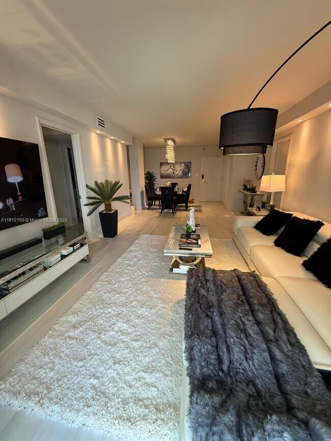 Photo - 5151 Collins Ave Unit 726