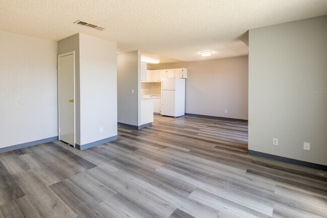Oasis Apartments