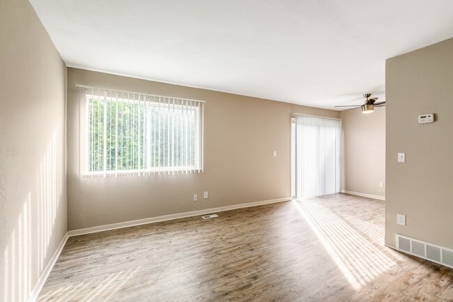 Country Ridge Townhomes