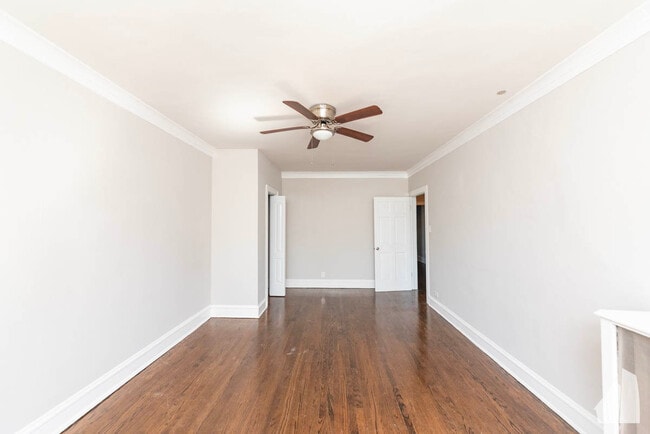 Photo - 5045 N Wolcott Ave Unit 1