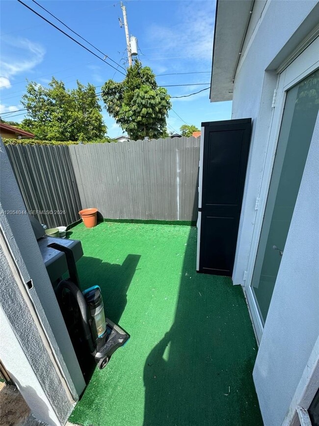 Photo - 4021 SW 122nd Ct Unit A