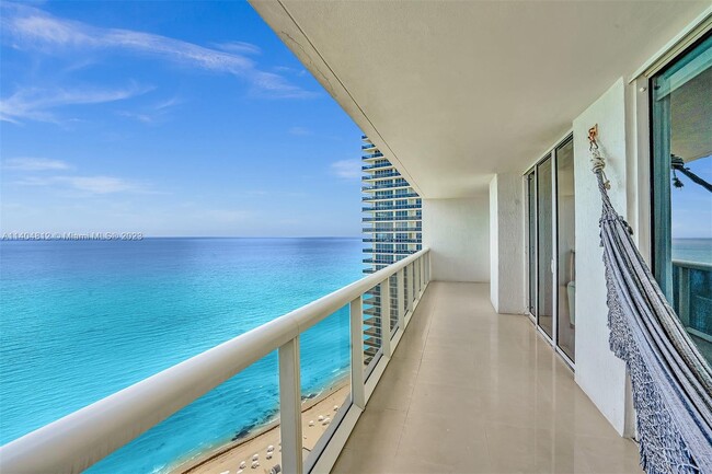 Photo - 1800 S Ocean Dr Condominio Unidad 3002