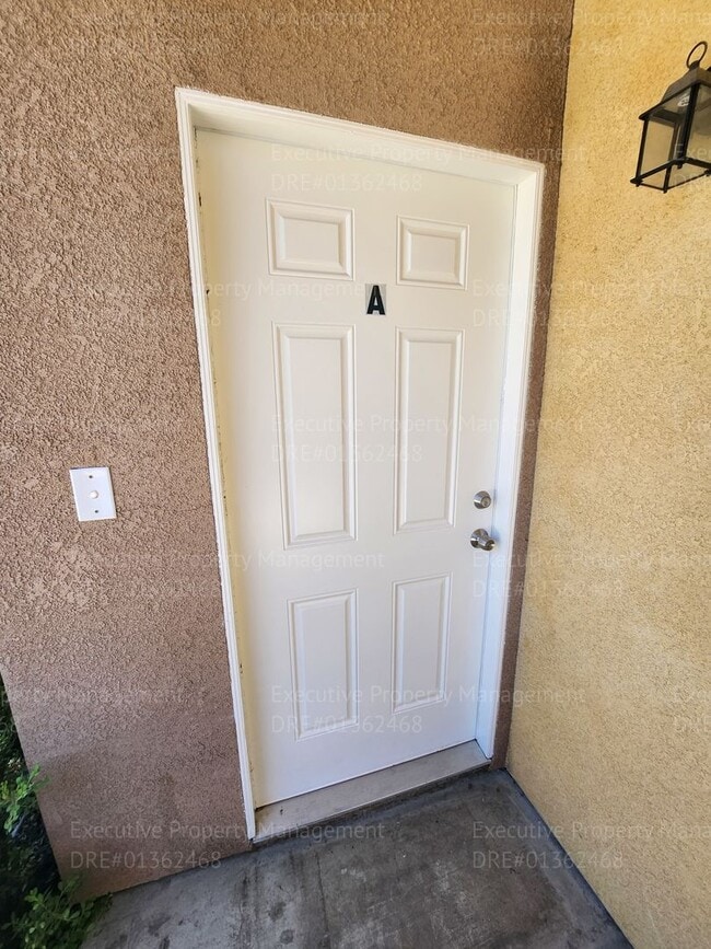 Photo - 3275 Chester Ln