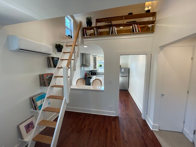 Photo - 129 Gordon Ter