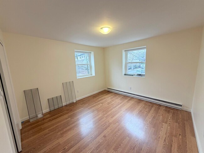 Photo - 108 Trowbridge St Unit 3