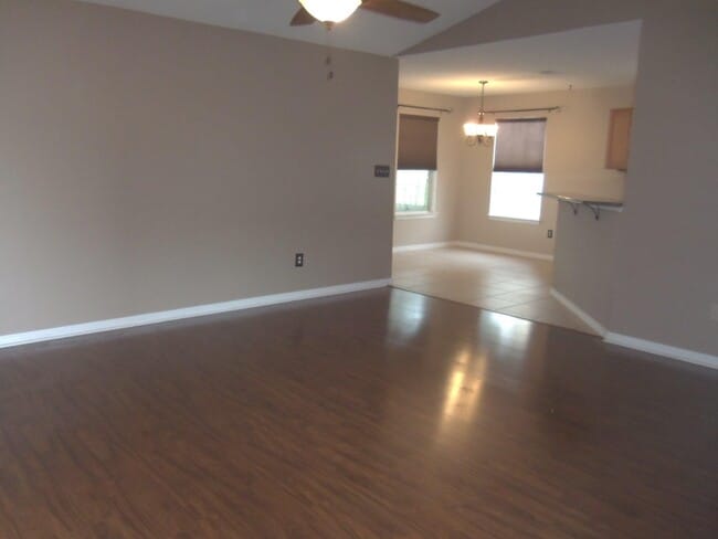 Photo - 1951 Jo-Tam Ln