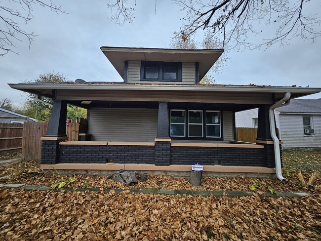 Building Photo - 4009 Oliver Ave