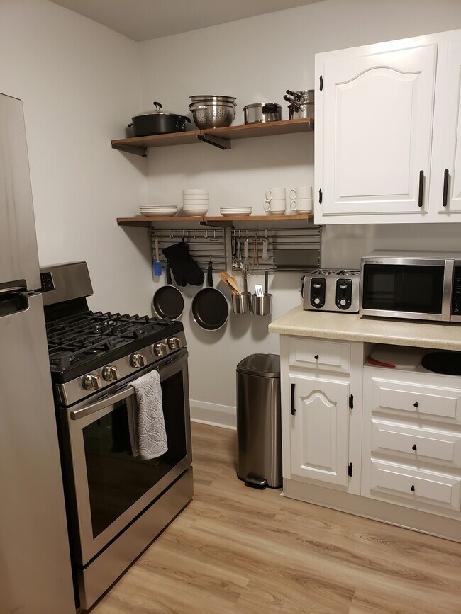 Photo - 103 N 3rd St Unidad Studio 103