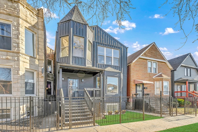 Building Photo - 6613 S Langley Ave Unit 1