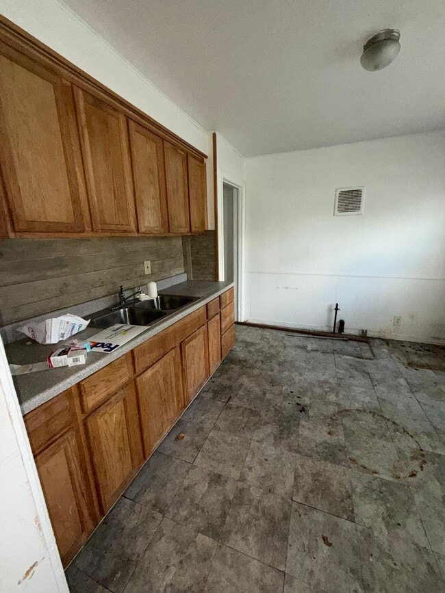 Photo - 3506 Brownell Blvd