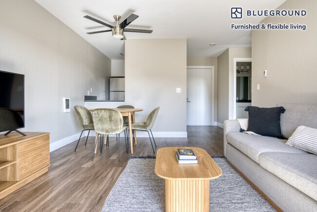 Photo - 644 Edgewater Blvd Unidad FL3-ID655