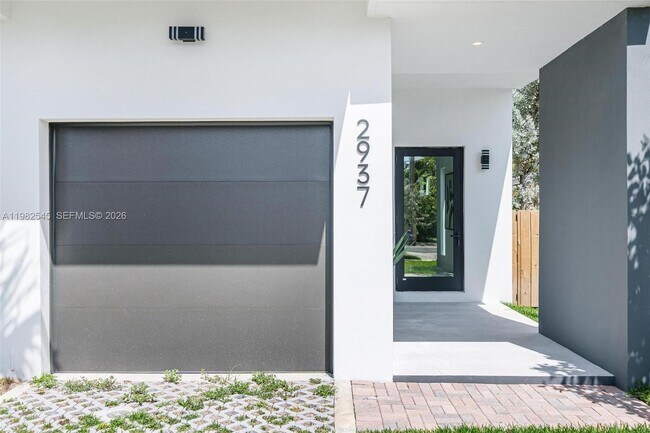 Photo - 2937 SW 21st St