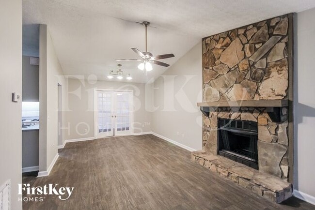 Photo - 1163 Mainstreet Valley Dr