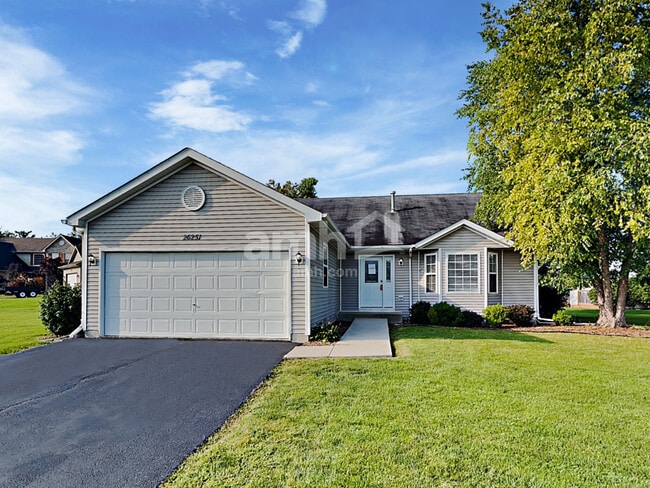 Building Photo - 26251 W Bayberry Ct