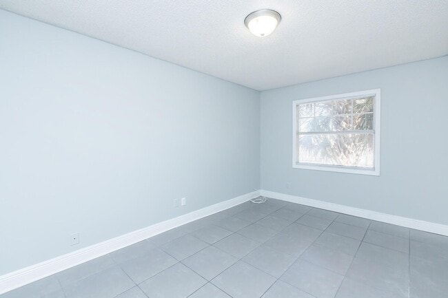 Regency Square Apartments