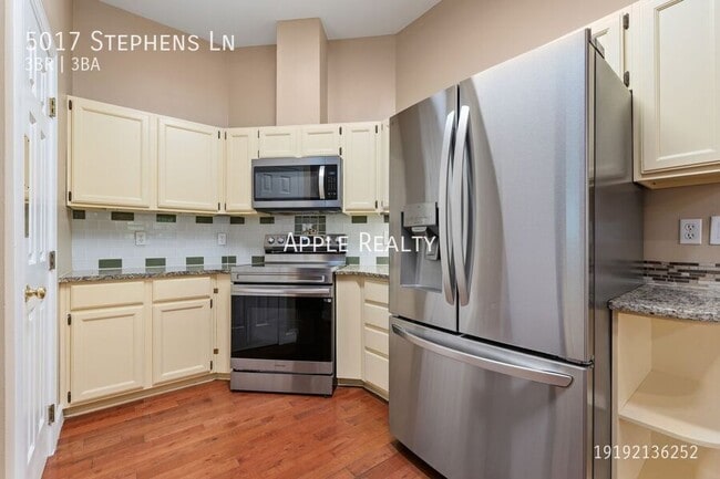 Photo - 5017 Stephens Ln