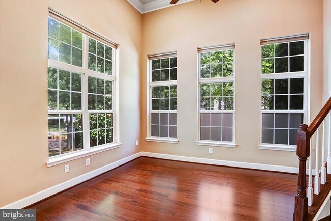 Photo - 13526 Waterford Hills Boulevard
