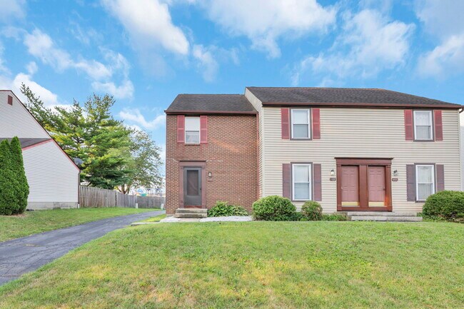 Left-most Townhouse - 2867 Crown Ridge Blvd Townhome