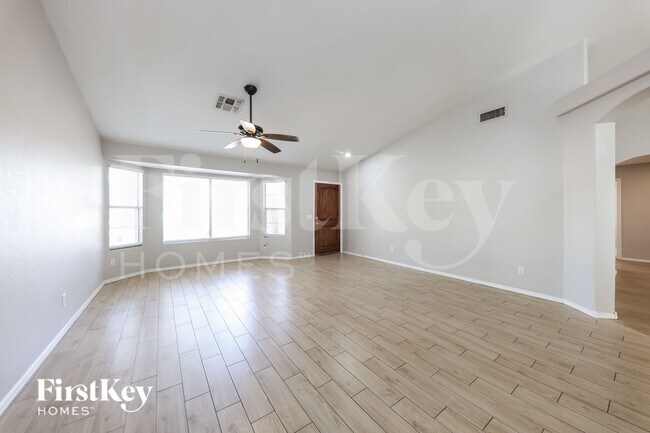 Photo - 8507 W Palm Ln