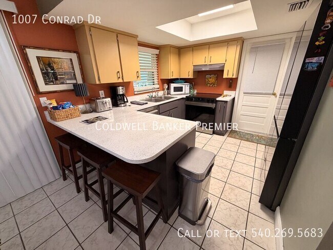 Photo - 1007 Conrad Dr