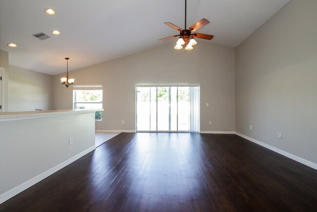 Photo - 10313 Celtic Ash Dr