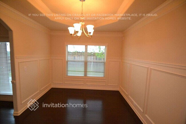 Photo - 3911 Lake Manor Way