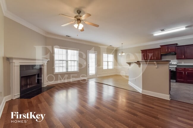 Photo - 5681 Apple Grove Rd NE