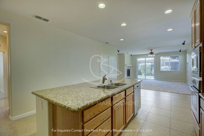 Photo - 3 bedroom 2 bathroom Lincoln Crossing home