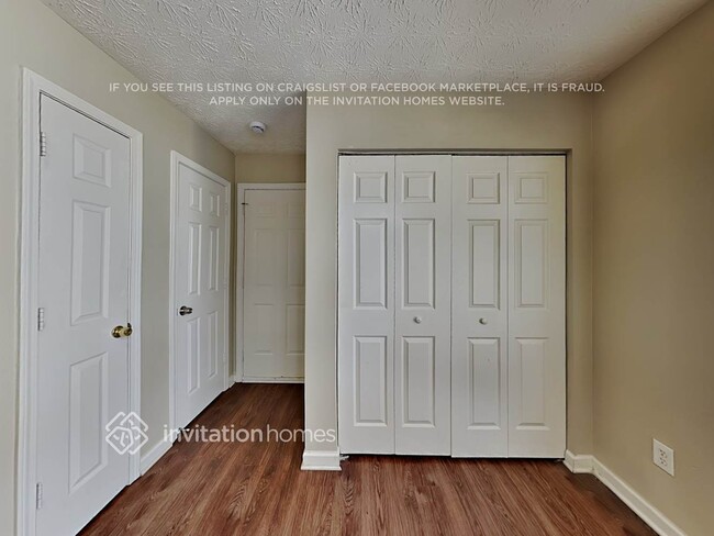 Photo - 125 S Greenfield Cir