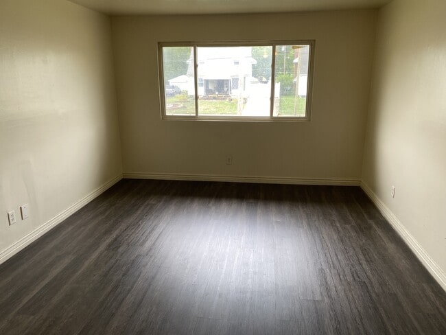 2173 W Mound St Unidad C
