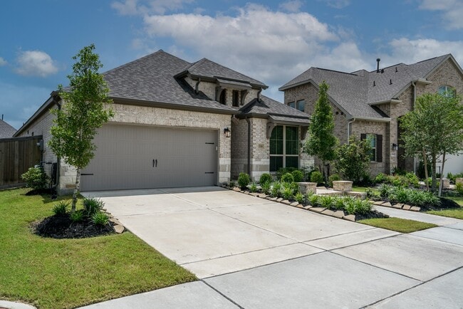 Building Photo - 15518 Lake Meridian Dr Rental