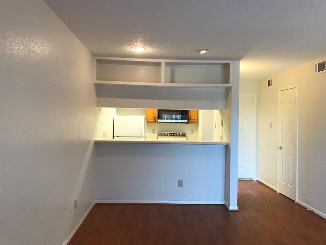 Photo - 2826 S Bartell Dr Condo Unit 21