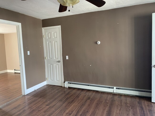 Photo - 934 County St Unidad 3 rear