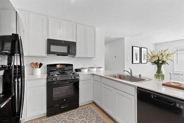 Photo - 1613 Baugh St